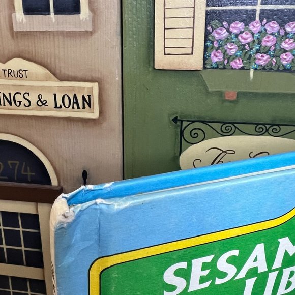 Vintage 1970's The Sesame Street Library Hardbound Book W/ Jim Henson's Muppets - Picture 9 of 9